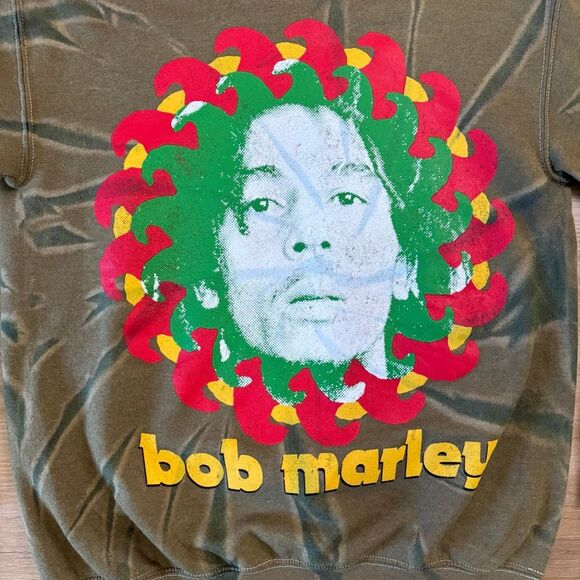 New Bob Marley Green Crewneck Sweatshirt Size Small Catch A Fire Reggae Rasta - Picture 2 of 5